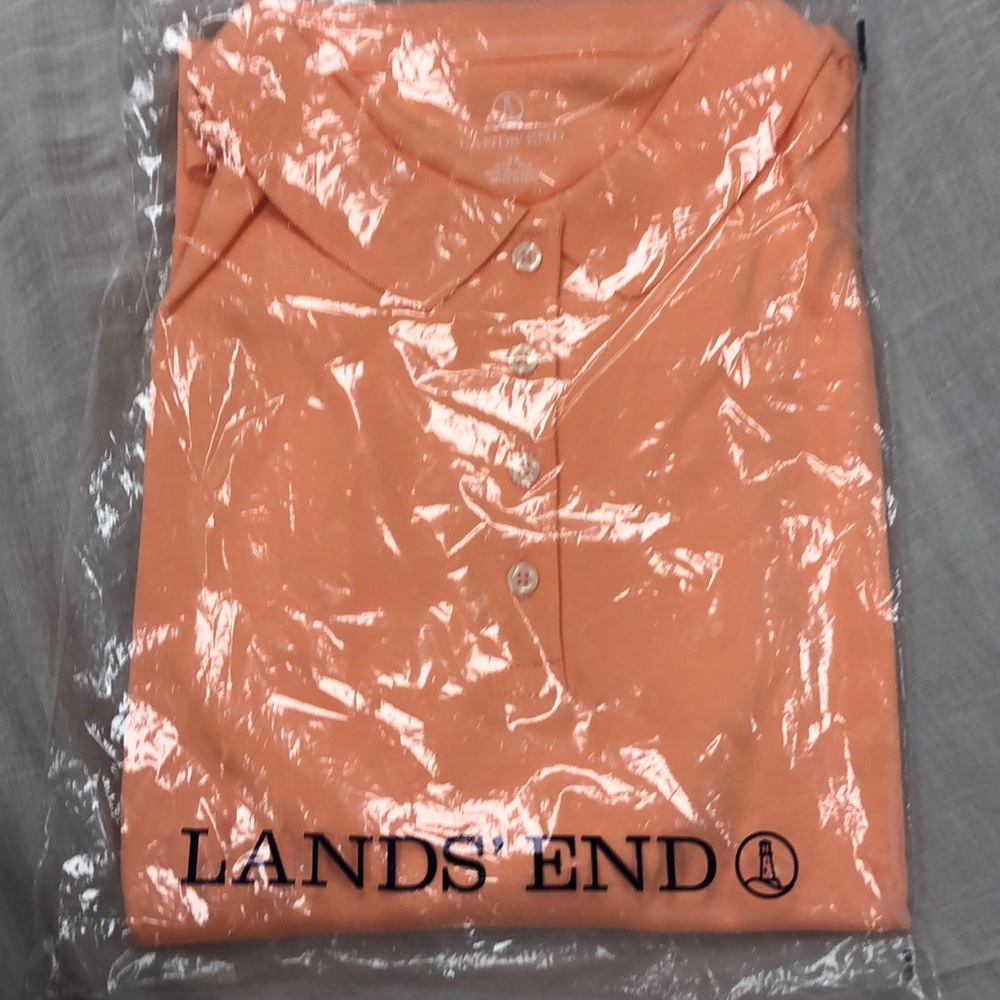 Peach short sleeve button up